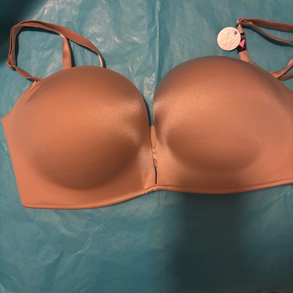 Victorias Secret Strapless Seamless Bombshell Bra